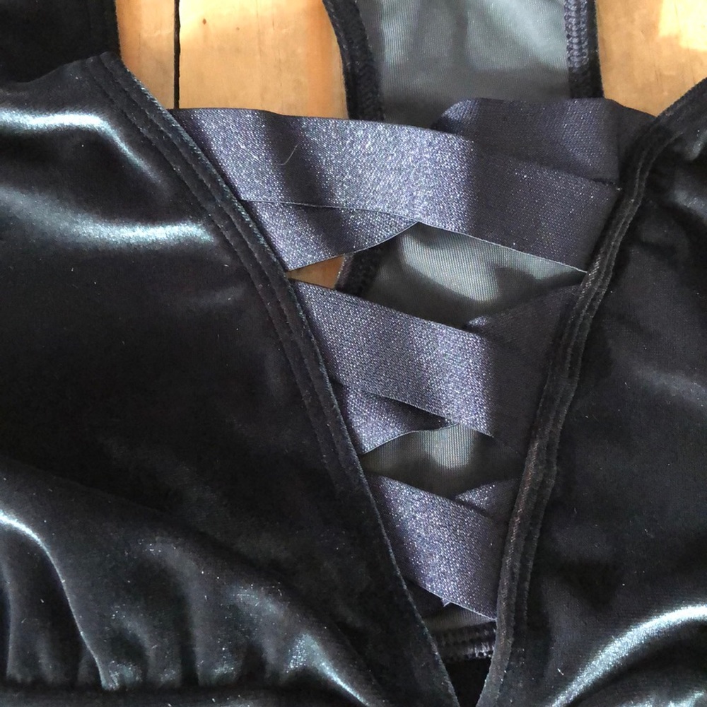 🖤Victoria’s Secret VSX Laceup Velvet Bralette - Picture 4 of 4
